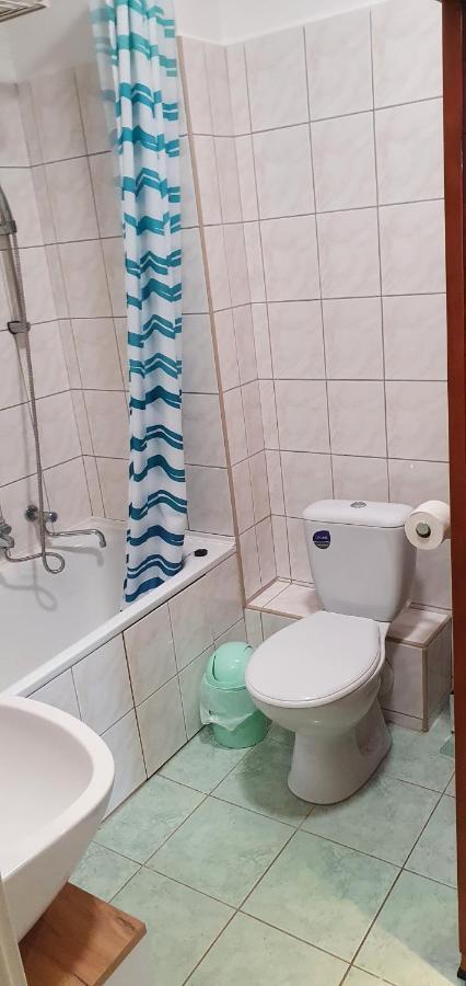 Vénusz Apartman Cserkeszőlő Zewnętrze zdjęcie
